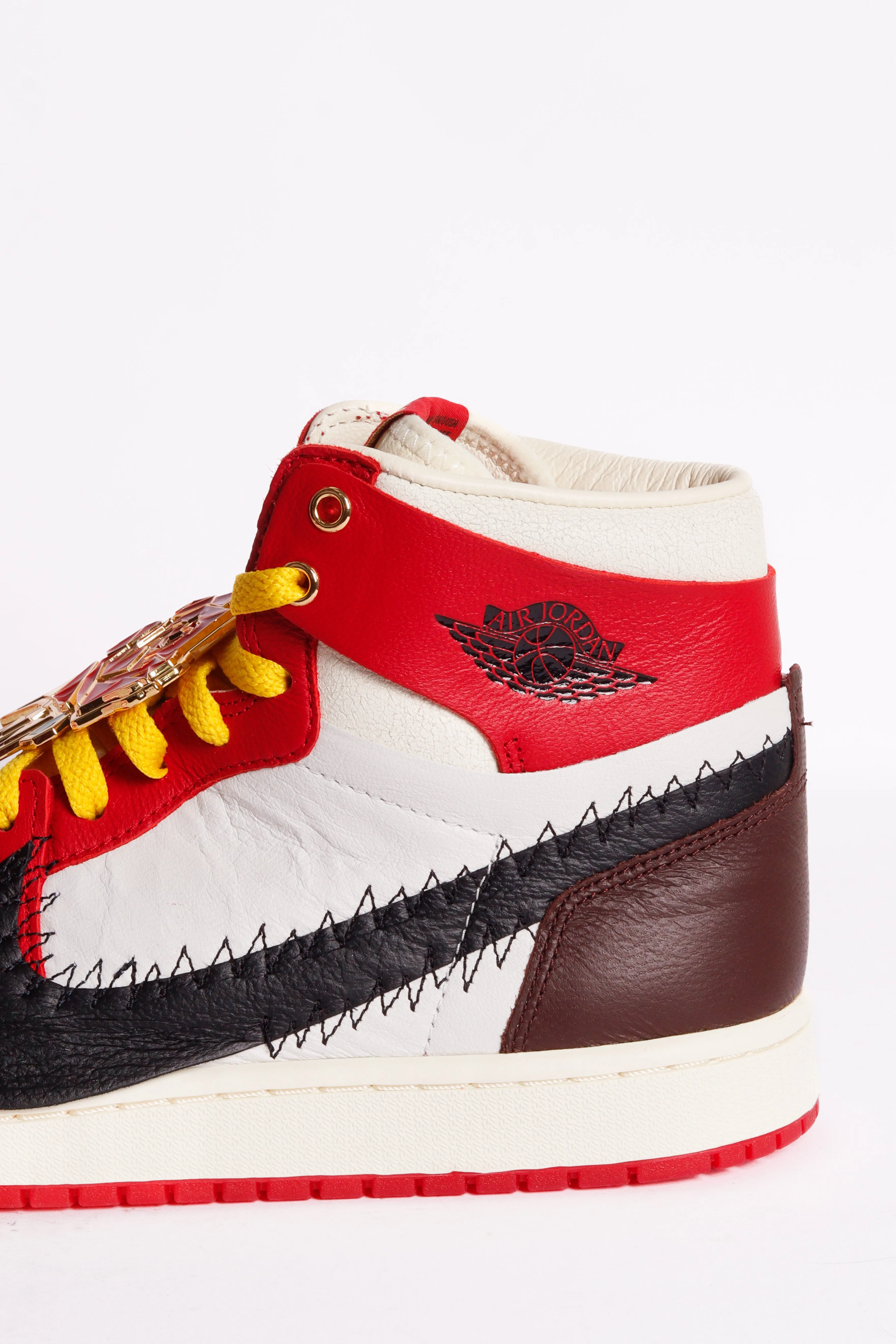 Air Jordan x Teyana Taylor Retro 1 High Zoom Air CMF2 'A Rose From Harlem' (2023)