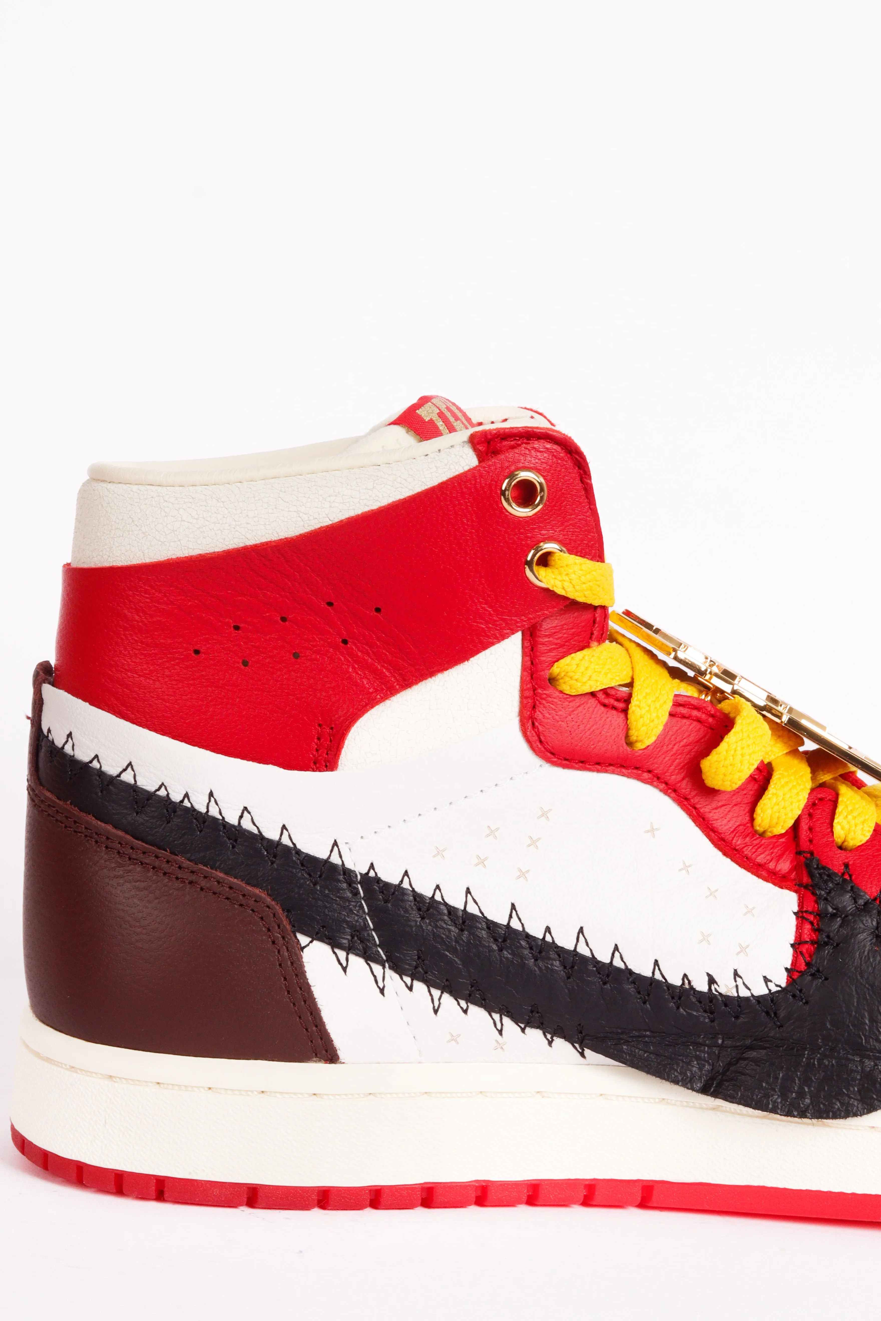 Air Jordan x Teyana Taylor Retro 1 High Zoom Air CMF2 'A Rose From Harlem' (2023)