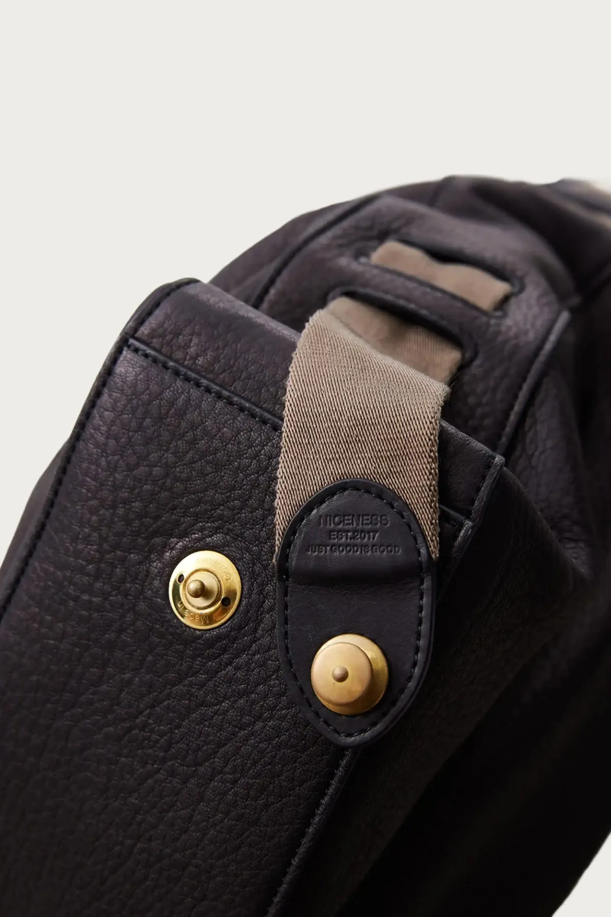 D. Marty Shoulder Bag - Black