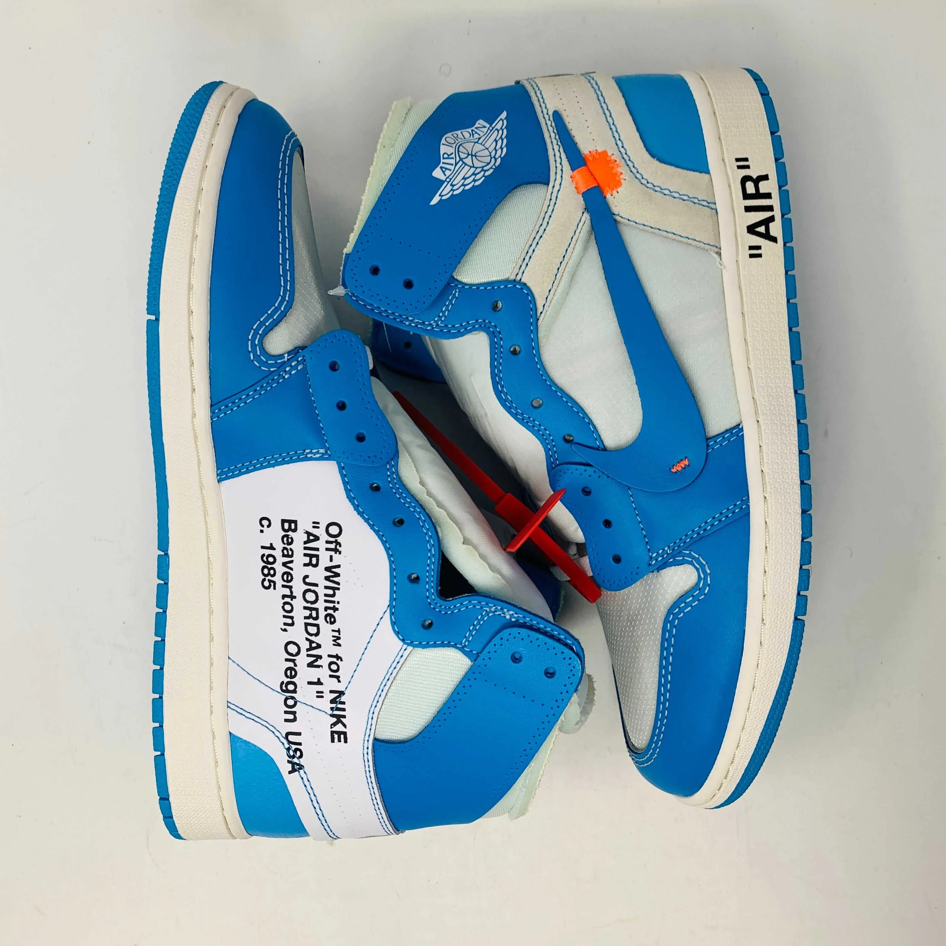 Jordan 1 UNC Off White