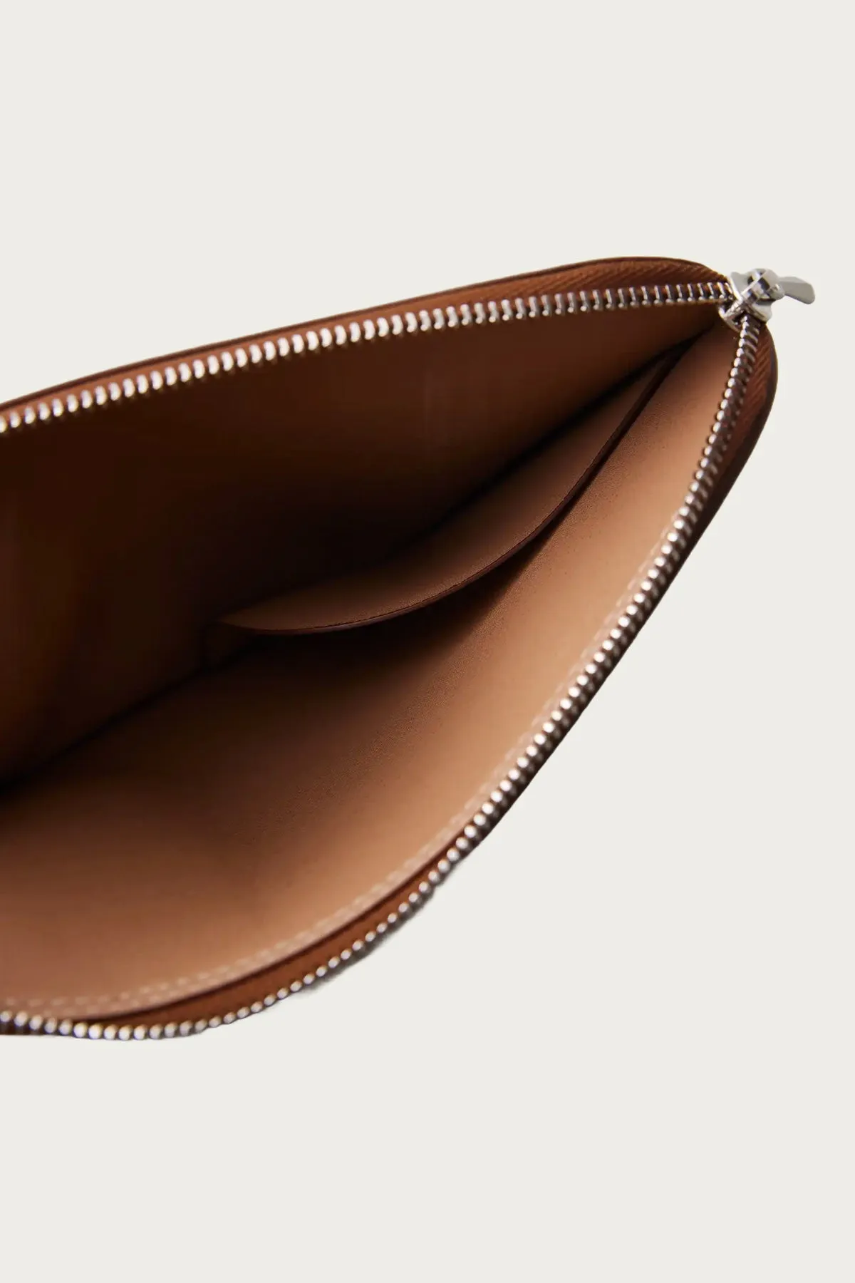 Klaus Gadget Case - Cognac