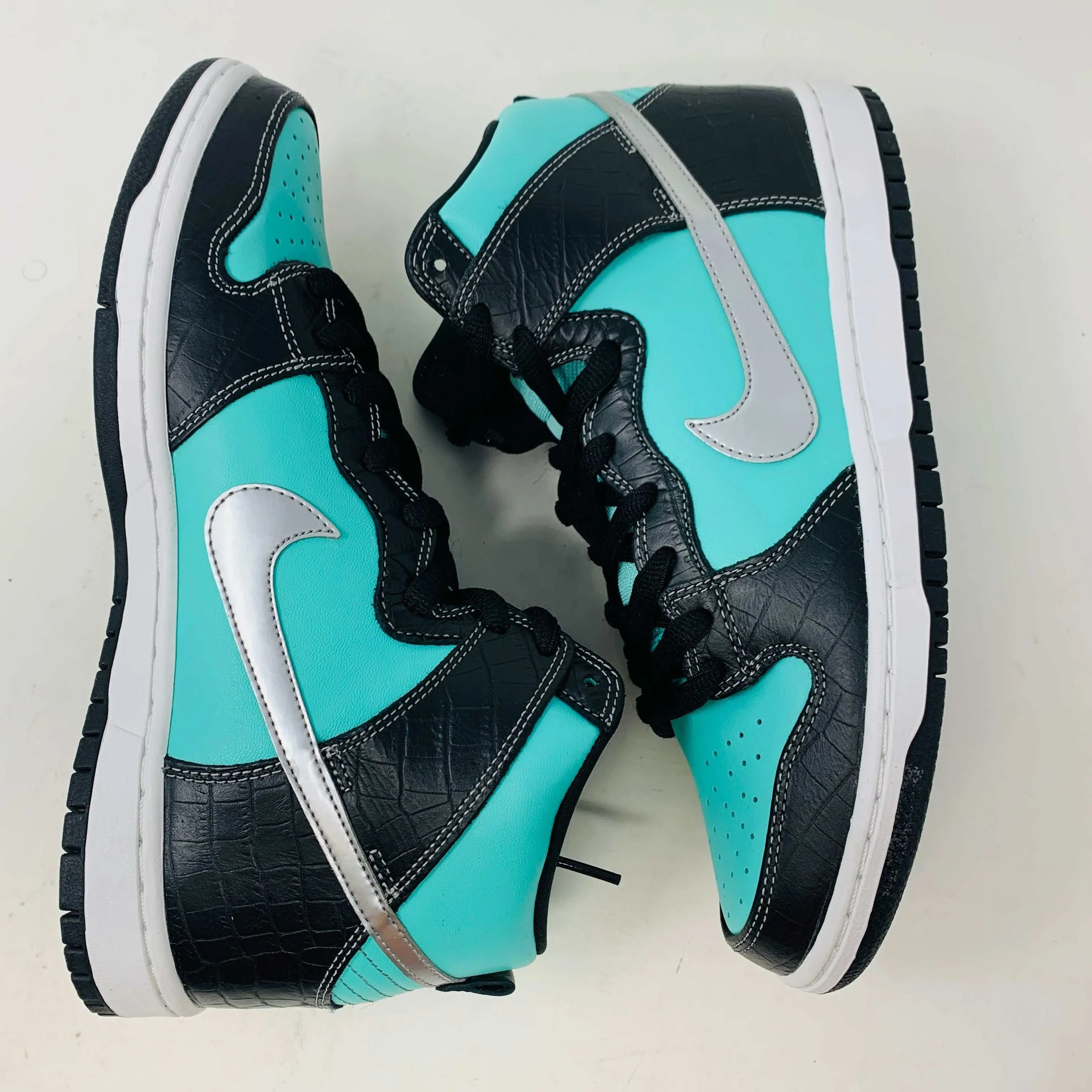 Nike SB Dunk High Diamond Supply Co.