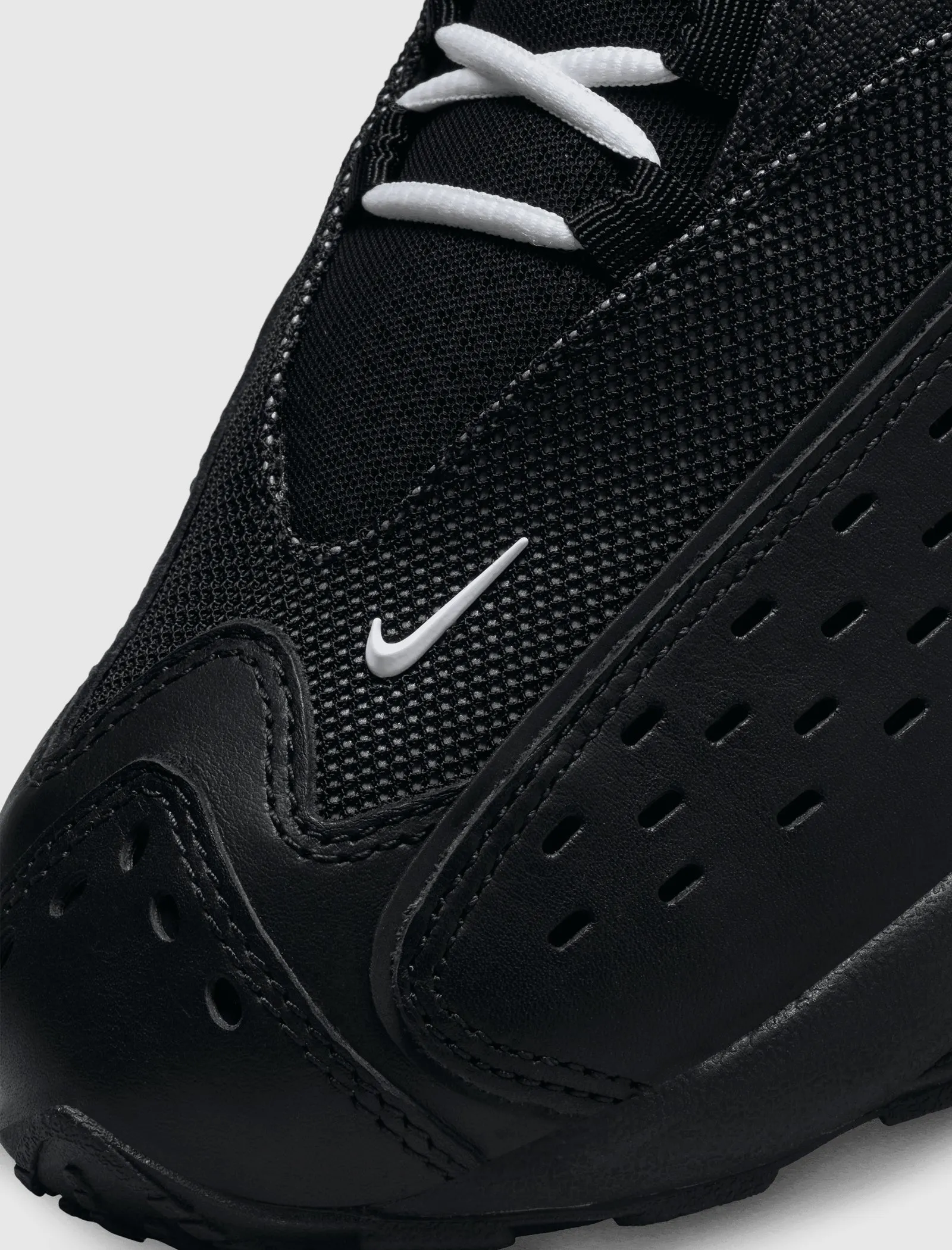 NOCTA AIR ZOOM DRIVE BLACK/WHITE