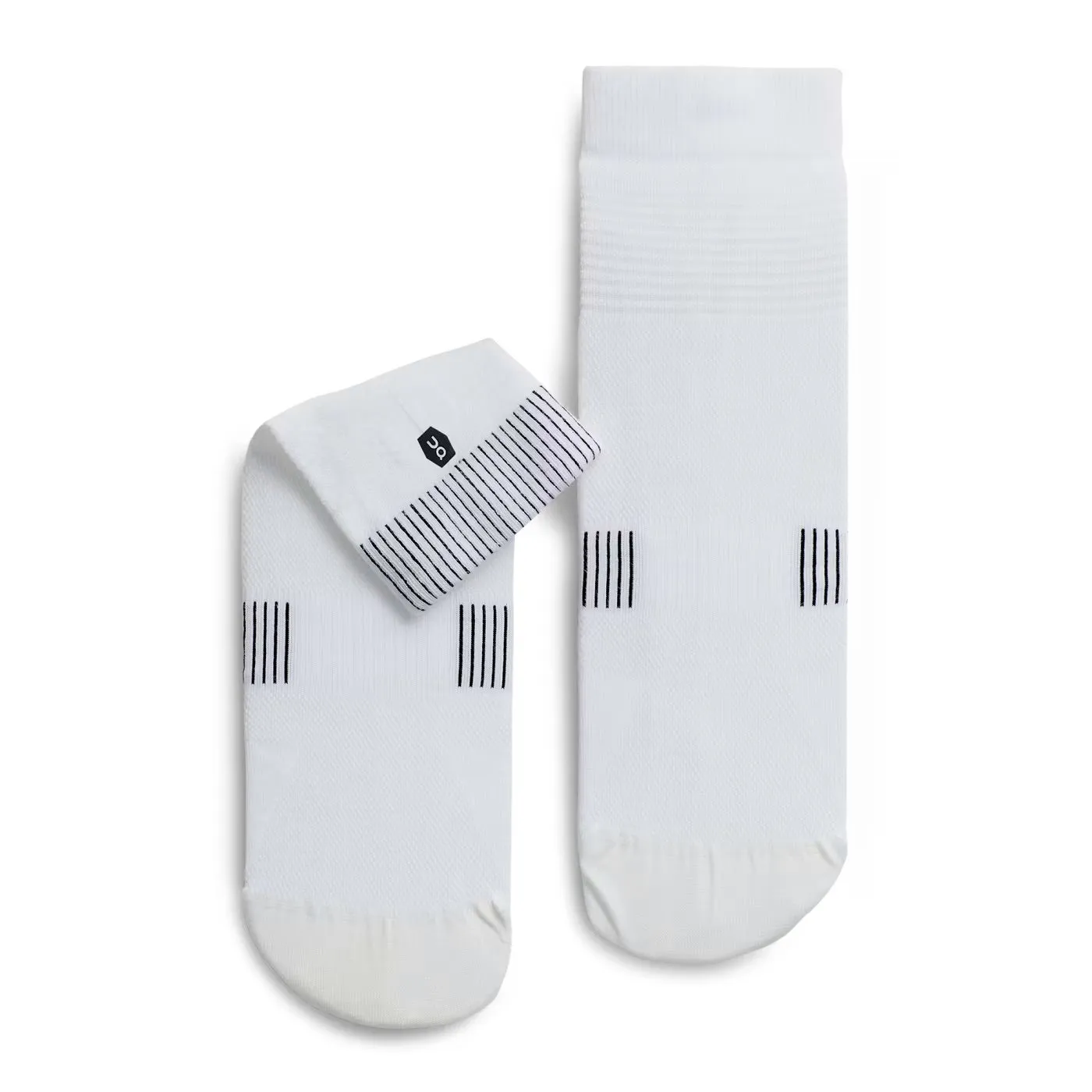 ON Performance Ultralight Mid Sock White Black