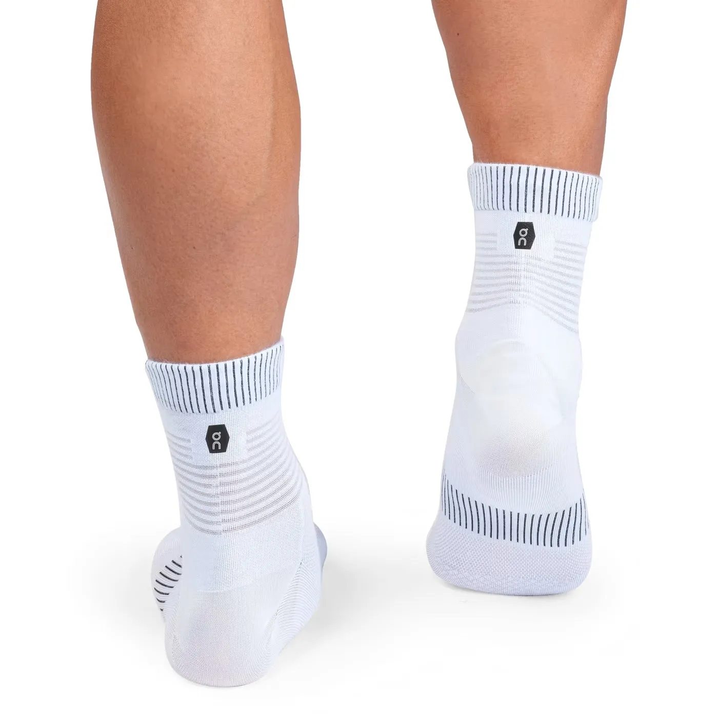 ON Performance Ultralight Mid Sock White Black
