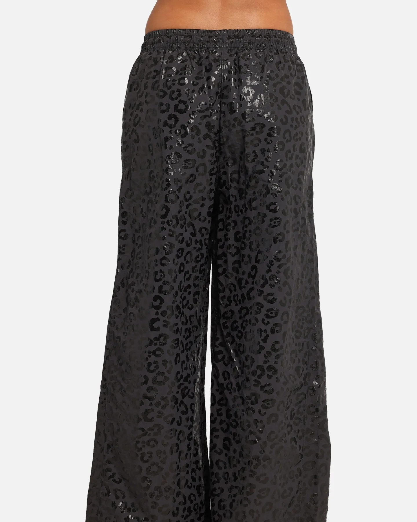 Reebok X Angel Reese Women's Hoop Pants Washed Black